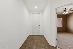 1036 Wagner Pl, Sierra Vista, AZ 85635 - Photo 4
