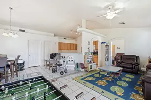9584 W Tinajas Dr W, Arizona City, AZ 85123 - Photo 16