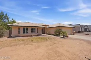 9584 W Tinajas Dr W, Arizona City, AZ 85123 - Photo 2