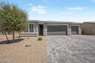 1230 E Gabrilla Dr, Casa Grande, AZ 85122 - Photo 2