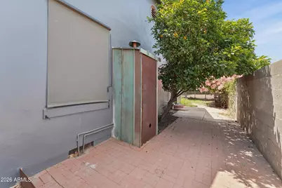 537 W Willetta Street, Phoenix, AZ 85003 - Photo 10