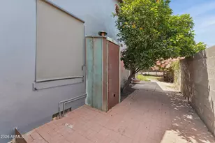 537 W Willetta St, Phoenix, AZ 85003 - Photo 10