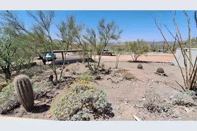 49636 N 15th Avenue, New River, AZ 85087 - Photo 24