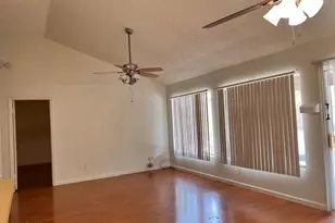 19649 North 11th St, Phoenix, AZ 85024 - Photo 4