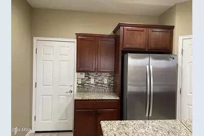 2018 W Davis Road, Phoenix, AZ 85023 - Photo 6