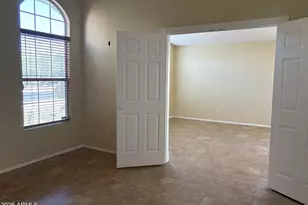1289 W Maria Ln, Tempe, AZ 85284 - Photo 14