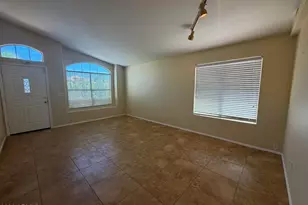 1289 W Maria Ln, Tempe, AZ 85284 - Photo 4