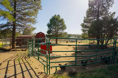 22770 Fox Ranch Road, Munds Park, AZ 86017 - Photo 32