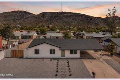 1523 W Surrey Avenue, Phoenix, AZ 85029 - Photo 1