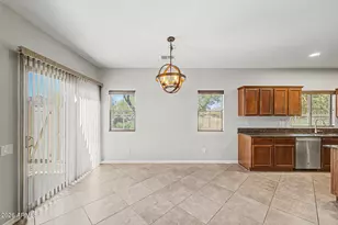 5388 W Molly Ln, Phoenix, AZ 85083 - Photo 4