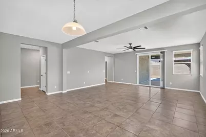 17742 W Villa Hermosa Lane, Surprise, AZ 85387 - Photo 6