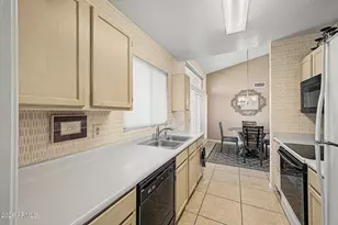 6310 S Cypress Point Dr, Chandler, AZ 85249 - Photo 14