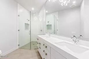 5833 N 46th St, Phoenix, AZ 85018 - Photo 20