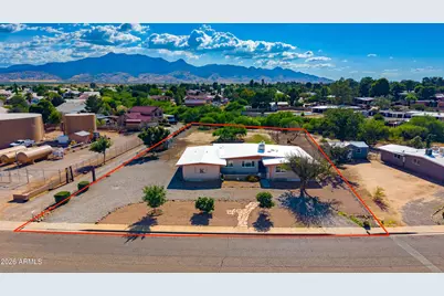 2002 Town and Country Drive, Sierra Vista, AZ 85635 - Photo 32