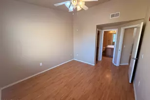 3250 W Greenway Rd, Phoenix, AZ 85053 - Photo 18