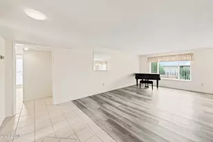 15410 N Ridgeview Rd, Sun City, AZ 85351 - Photo 4