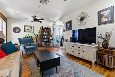 37 N Kellner Avenue, Superior, AZ 85173 - Photo 2