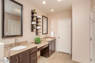 7771 E Foxmore Ln, Scottsdale, AZ 85258 - Photo 18