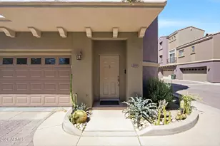 3935 E Rough Rider Rd, Phoenix, AZ 85050 - Photo 2