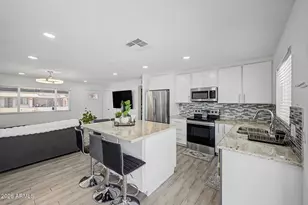 18004 N 33rd Dr, Phoenix, AZ 85053 - Photo 4