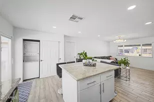 18004 N 33rd Dr, Phoenix, AZ 85053 - Photo 6