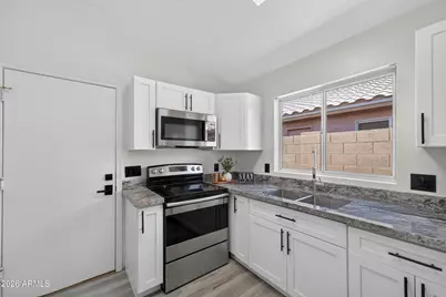 4834 W Kerry Lane, Glendale, AZ 85308 - Photo 14