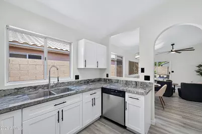 4834 W Kerry Lane, Glendale, AZ 85308 - Photo 16