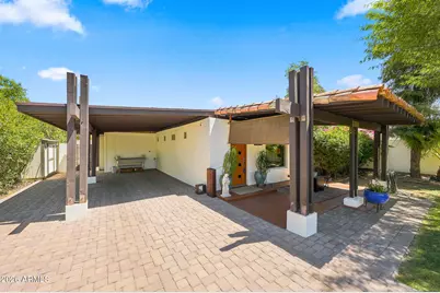 2734 E Flower Street, Phoenix, AZ 85016 - Photo 1