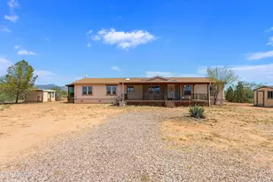 401 E Camino De Tundra, Huachuca City, AZ 85616 - Photo 4