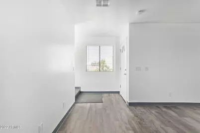 1026 E Fairmount Avenue #Apt 2, Phoenix, AZ 85014 - Photo 4