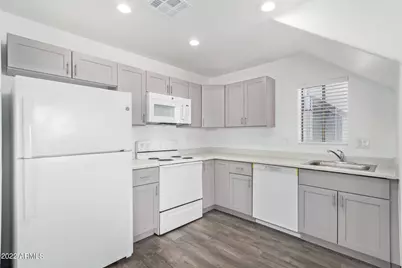 1026 E Fairmount Avenue #Apt 2, Phoenix, AZ 85014 - Photo 10