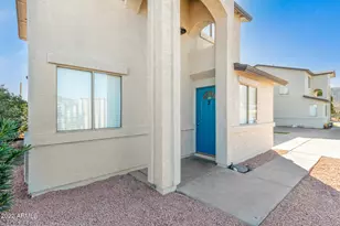 1026 E Fairmount Ave, Phoenix, AZ 85014 - Photo 1