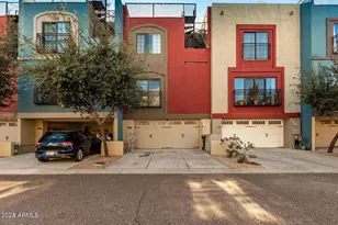3447 E Lance Ln, Phoenix, AZ 85018 - Photo 2