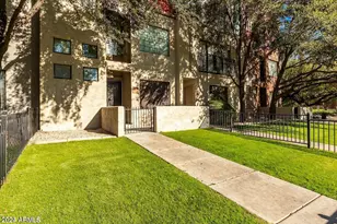 3447 E Lance Ln, Phoenix, AZ 85018 - Photo 22