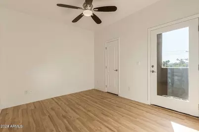 3447 E Lance Lane, Phoenix, AZ 85018 - Photo 10