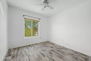 1110 W La Jolla Dr, Tempe, AZ 85282 - Photo 10