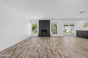 1110 W La Jolla Dr, Tempe, AZ 85282 - Photo 2