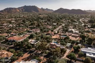 9414 N 53rd Pl, Paradise Valley, AZ 85253 - Photo 1