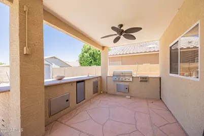 868 W Tremaine Avenue, Gilbert, AZ 85233 - Photo 30