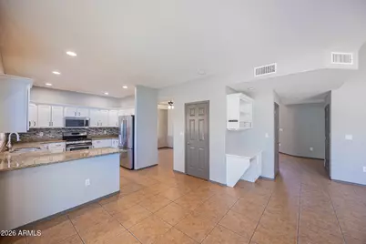 868 W Tremaine Avenue, Gilbert, AZ 85233 - Photo 8