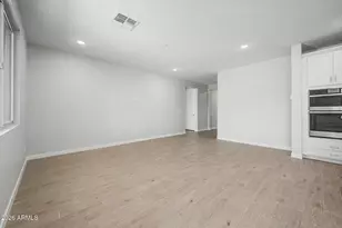 31564 N Singing Mdw Ln, San Tan Valley, AZ 85143 - Photo 6