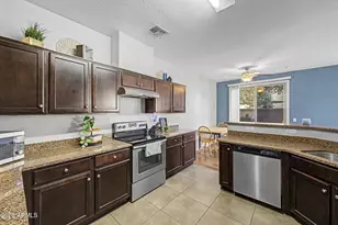 1523 N 81st Dr, Phoenix, AZ 85043 - Photo 14