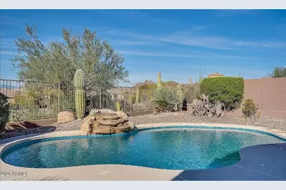 42020 N Moss Springs Road, Anthem, AZ 85086 - Photo 16
