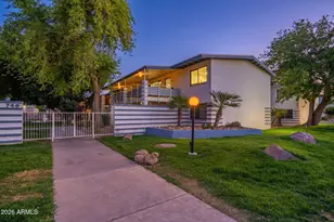 749 E Montebello Ave, Phoenix, AZ 85014 - Photo 30