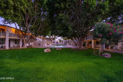 749 E Montebello Avenue #223, Phoenix, AZ 85014 - Photo 28