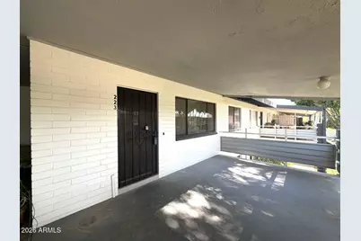 749 E Montebello Avenue #223, Phoenix, AZ 85014 - Photo 22