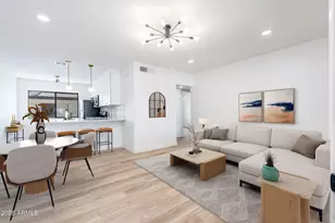 749 E Montebello Ave, Phoenix, AZ 85014 - Photo 1
