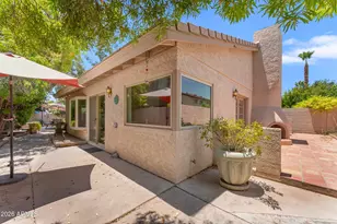 1544 E Driftwood Dr, Tempe, AZ 85283 - Photo 32