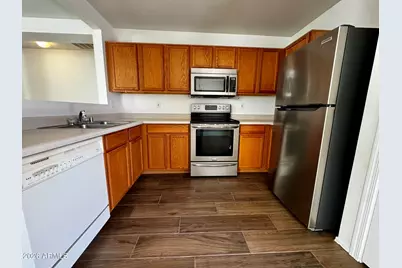15826 W Watson Lane, Surprise, AZ 85379 - Photo 4