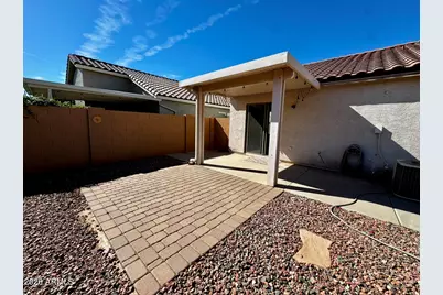 15826 W Watson Lane, Surprise, AZ 85379 - Photo 16